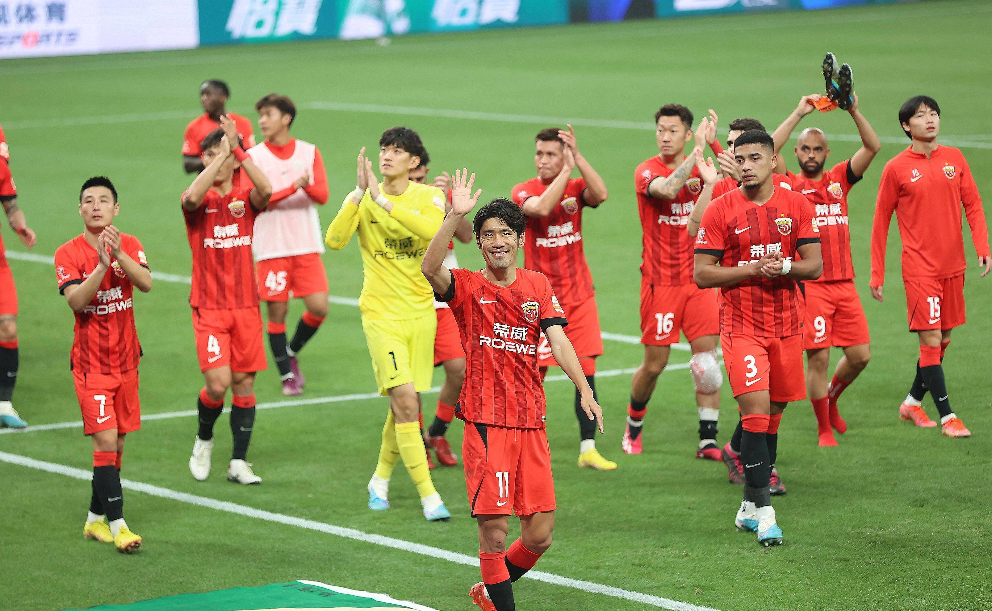 爱游戏下载集结日武汉三镇备战社区盾；造点机会细节曝光；球迷炸锅；赛程密集仍需轮换的简单介绍