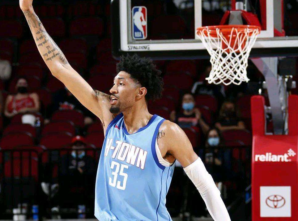 赛前克里夫兰骑士备战NBA总决赛Rookie爆冷击败MAD，Rookie连续十场比赛得分超过逆转直接炸裂的简单介绍